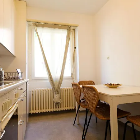 Appartamento Simple & Comfy In *